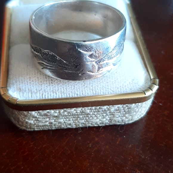 Lone pine sterling silver ring - Picture 1 of 3